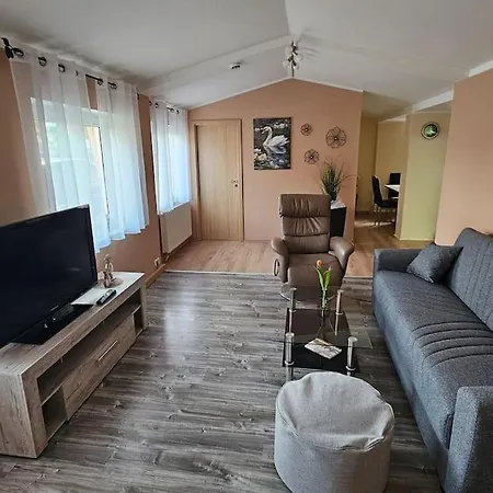Ferienwohnung Am Schwanenteich Бад-Клостерлаусниц Экстерьер фото